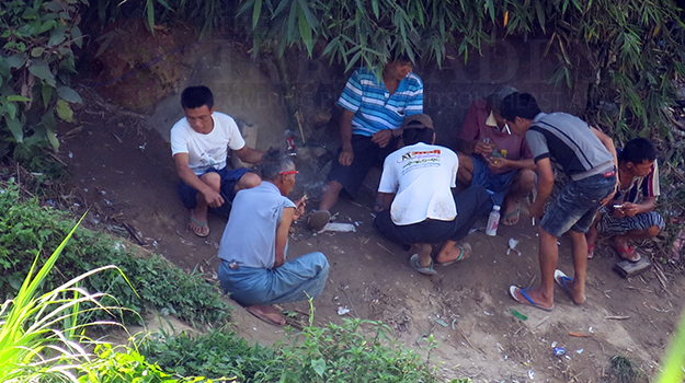 လွှတ်တော်အမတ် ၂ ဦးနဲ့ ရှမ်းမြောက်တောင်တန်း မူးယစ်နယ်မြေ