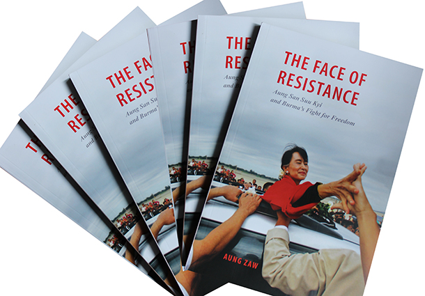 ခေတ်ပြိုင် နိုင်ငံရေး သုံးသပ်ချက် The Face of Resistance စာအုပ် မြန်မာပြည်တွင် ဖြန့်ချိ