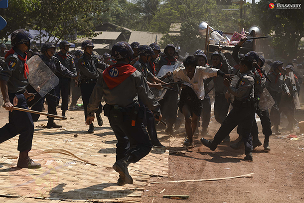 လက်ပံတန်း, ရဲ တပ်ဖွဲ့ , ကျောင်းသား , NNER