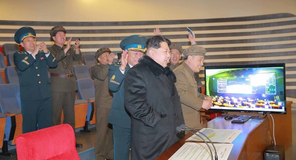 နျူလက်နက်တွေ အသင့်ပြင်ထားဖို့ မြောက်ကိုရီး ခေါင်းဆောင်အမိန်ပေး