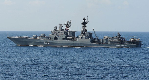  ပစ္စဖိတ်သမုဒ္ဒရာအတွင်းတွင် တွေ့ရသည့် ရုရှားစစ်သင်္ဘောတစီး(ဓာတ်ပုံ- Wikipedia/Jason R. Zalasky)