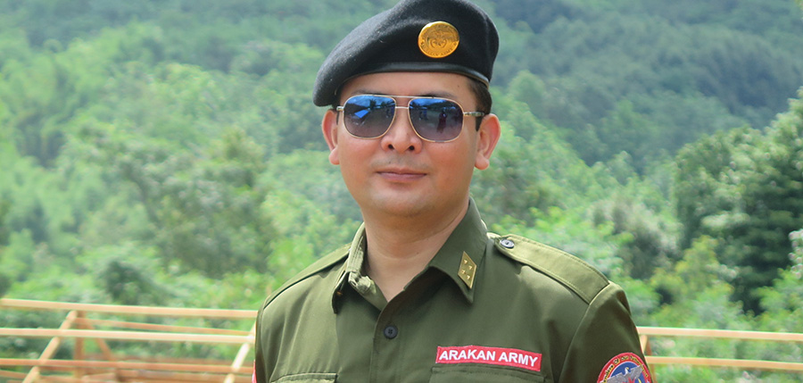 AA  စစ်ဦးစီးချုပ် ဗိုလ်ချုပ် ထွန်းမြတ်နိုင် / နန်းလွင်နှင်းပွင့် / ဧရာဝတီ