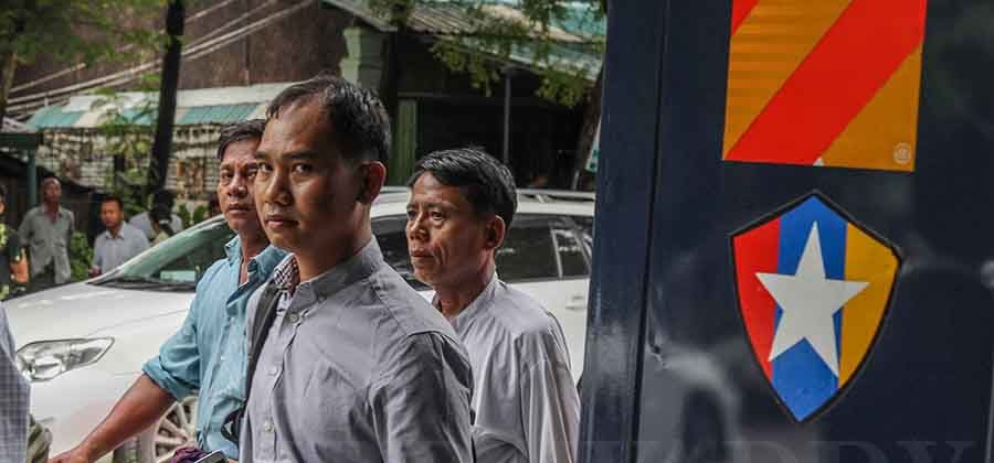 ၂၀၁၇ ခုနှစ် ဇူလိုင်လအတွင်း တရားရုံးမှ အာမခံပေးပြီး ပြန်လွတ်လာသော ကိုဆွေဝင်း / ဇော်ဇော်