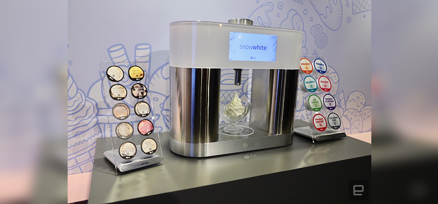 ကုန်ကြမ်းဘူး ထည့်လိုက်ရုံနှင့် ရေခဲမုန့် ပြုလုပ်နိုင်သည့် SnowWhite စက်