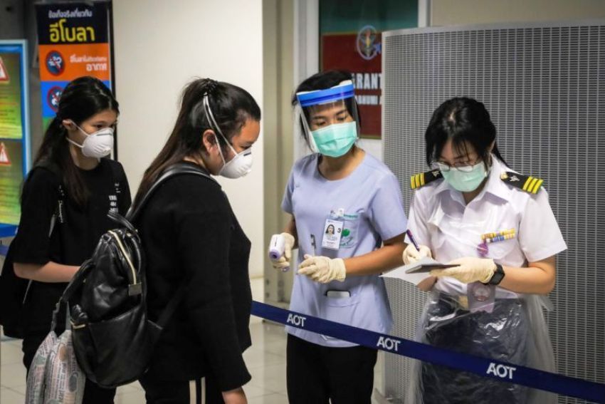 ခရီးသွားတွေအနေနဲ့ ကျန်းမာရေး ထောက်ခံစာကို လေဆိပ်မှာကတည်းက တင်ပြရမှာဖြစ်ပါတယ်။