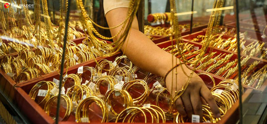 ဈေးကွက်အတွင်းမှ ရွှေထည်များ / အောင်ကျော်ထက် / ဧရာဝတီ