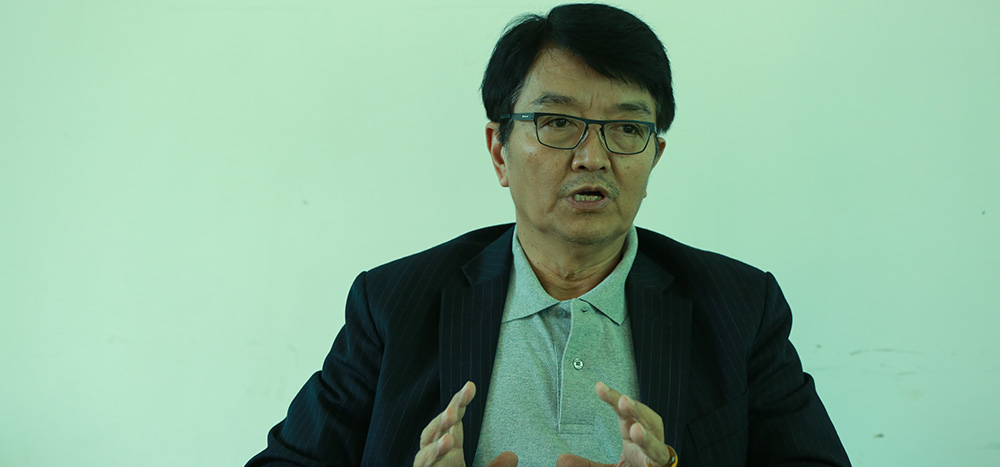 ဖက်ဒရယ် ဥပဒေ အကယ်ဒမီ ကျောင်းအုပ်၊ လူ့အခွင့်အရေး ရှေ့နေ ဦးအောင်ထူး  / ဟိန်းထက် / ဧရာဝတီ