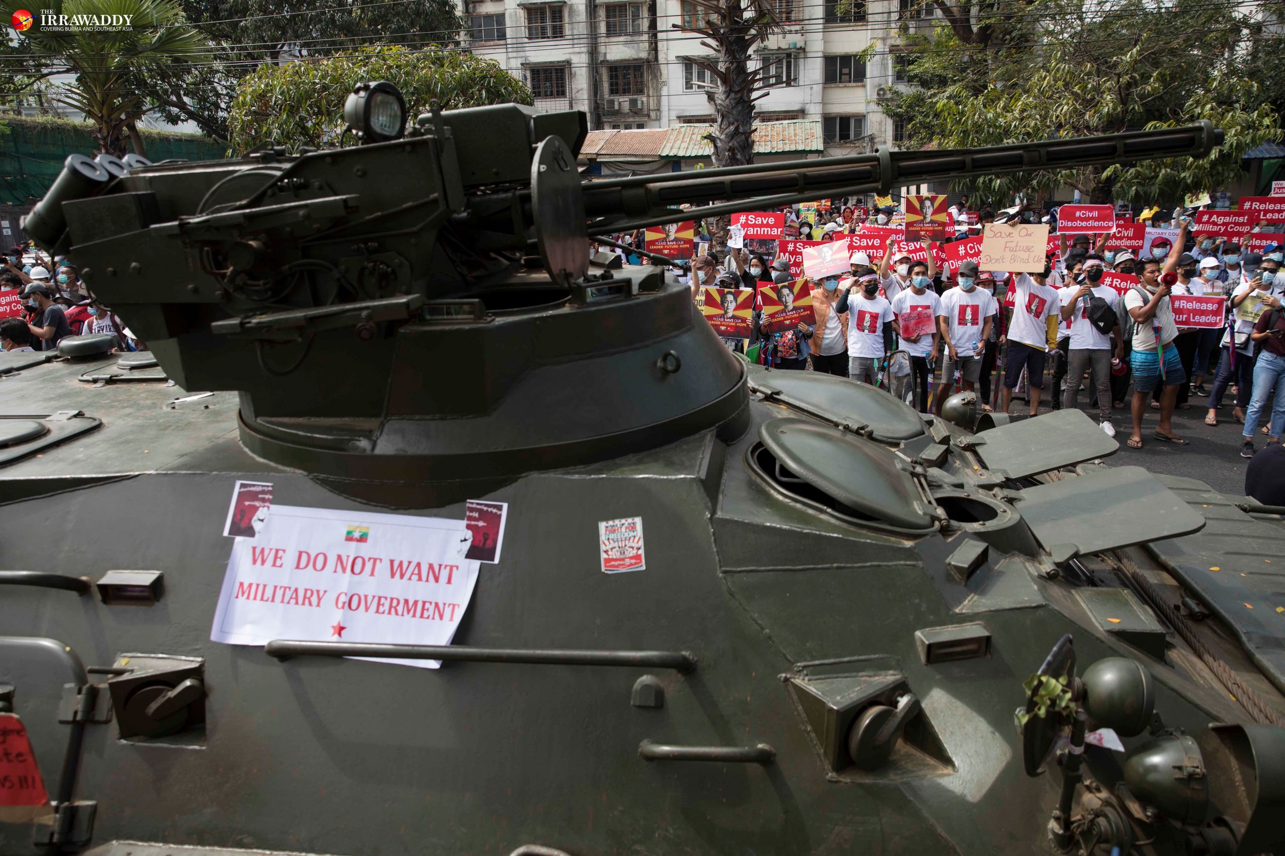 ဒီမိုကရေစီနည်းကျရွေးကောက်ထားသည့် လွှတ်တော်ကိုယ်စားလှယ်များနှင့် အာဏာခွဲဝေရန် စစ်ကောင်စီက စိတ်မပါခြင်းသည် တိုင်းပြည်အနာဂတ်အတွက် မကောင်းလှ/ဧရာဝတီ