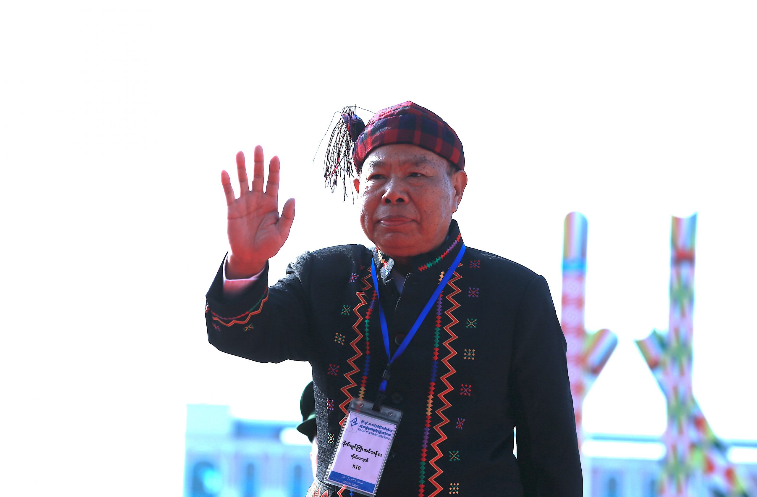 ကချင်လွတ်လပ်ရေးအဖွဲ့ (KIO) ဥက္ကဋ္ဌ ဗိုလ်ချုပ်ကြီး အင်ဘန်လ  / ဧရာဝတီ