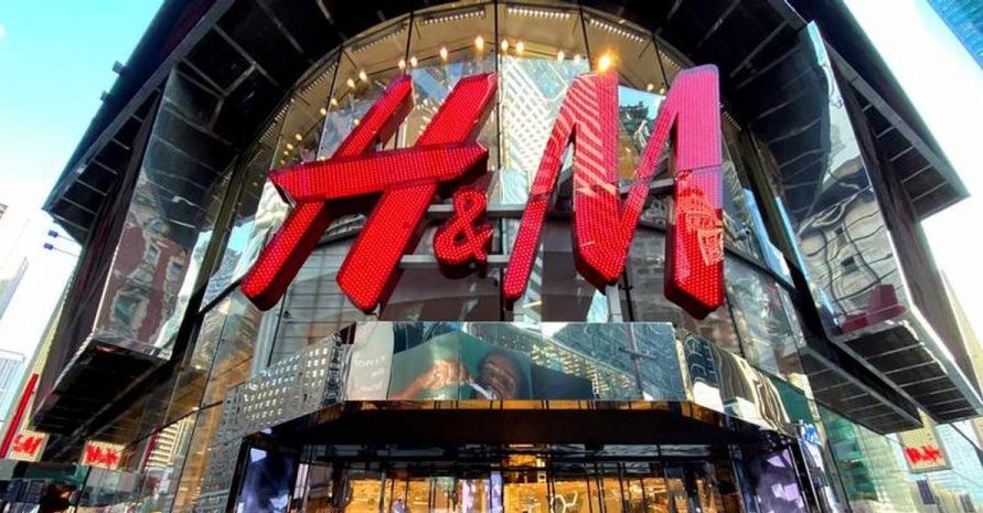 ကမ္ဘာကျော် ဖက်ရှင်အမှတ်တံဆိပ် H&M ဆိုင်