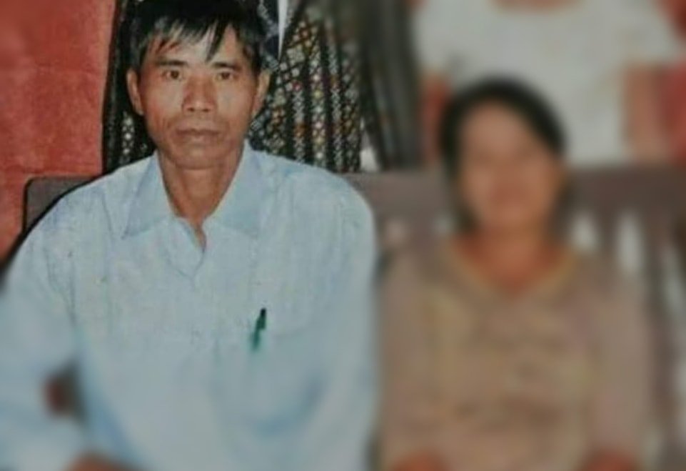 စစ်တပ်က မီးရှု့ိသတ်ဖြတ်ခဲ့သည့် ဟားခါးလေးကျေးရွာ ဒေသခံ ဦးသင်ထန်  / Zalen