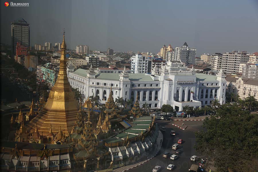 ရန်ကုန်မြို့လည် ဆူးလေစေတီတော်နှင့် ရန်ကုန်မြို့တော်ခန်းမ  / ဧရာဝတီ