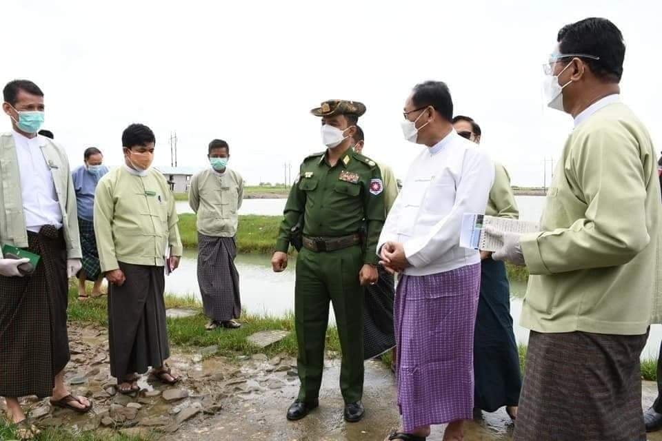အမ်းမြို့ အခြေစိုက် အနောက်ပိုင်းတိုင်း စစ်ဌာနချုပ်တိုင်းမှူး ဗိုလ်ချုပ်ထင်လတ်ဦး