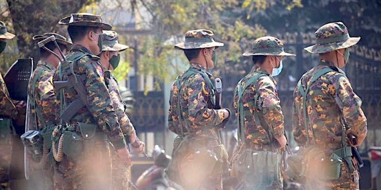 အာဏာသိမ်း စစ်ကောင်စီတပ်များ