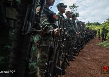 ကယားပြည်နယ်မှ PDF တပ်ဖွဲ့ဝင်များ / Loikaw PDF