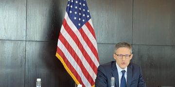 အမေရိကန် နိုင်ငံခြားရေးဌာန အတိုင်ပင်ခံပုဂ္ဂိုလ် ဒဲရက်ချိုလေး/ANTARA