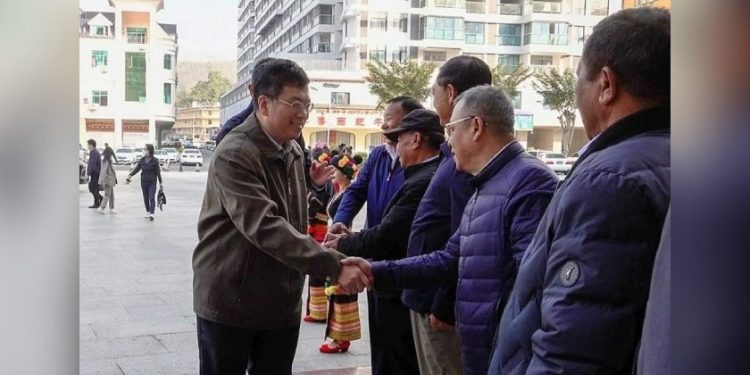 ၂၀၂၃ ခုနှစ်၊ ဖေဖော်ဝါရီလ တတိယပတ်အတွင်းက တရုတ်အထူးကိုယ်စားလှယ်သစ် မစ္စတာ တိန့်ရှီကျွန်း တရုတ်နယ်စပ်ရှိ မြောက်ပိုင်းတိုင်းရင်းသား တပ်ဖွဲ့များနှင့် ဒုတိယအကြိမ် တွေ့ဆုံစဉ်