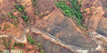 - ၂၀၂၂ ခုနှစ် မေလ ၅ ရက်နေ့က တွေ့ရသည့် မတူပီမြို့က ဆင်းလာသည့် ၆၉ စီးပါ စစ်ကောင်စီယာဉ်တန်း / HKL Mindat