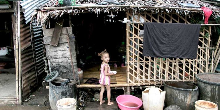 “ကျမတို့ အငတ်ခံကြတယ်”