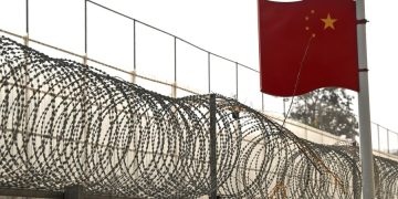 ယူနန်ခရိုင်၊ ရွှေလီရှိ တရုတ်-မြန်မာနယ်စပ်ကို တရုတ်ဘက်အခြမ်းမှ ၂၀၂၃ ခုနှစ်၊ ဇန်နဝါရီလတွင် တွေ့ရစဉ် / AFP