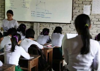 တက္ကသိုလ်ဝင်တန်း စာမေးပွဲဖြေသည့် ကျောင်းသားအရေအတွက် ယခုနှစ်တွင် ၂၀၁၉ ခုနှစ်က အရေအတွက်ထက် ၈၀ ရာခိုင်နှုန်းကျော် ကျဆင်းသွားသည်