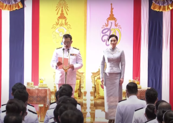 ထိုင်းနိုင်ငံရေးလွန်ဆွဲပွဲတွင် ဘုရင်စနစ် ရှေ့ဆုံးရောက်လာ