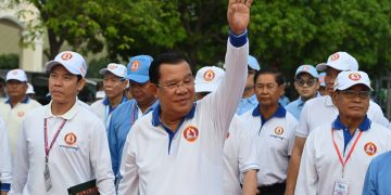 ကမ္ဘောဒီးယားမှ ပြိုင်ဘက်မရှိ ရွေးကောက်ပွဲတွင် အကြောက်တရားနှင့် မဲပေးမည်