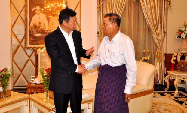 ၂၀၁၆ ခုနှစ်က နေပြည်တော်တွင် ယခင်နိုင်ငံတကာဆက်ဆံရေးဌာန အကြီးအကဲ ဆုန်ထောင်နှင့် ဦးသန်းရွှေ တွေ့ဆုံခဲ့သည်