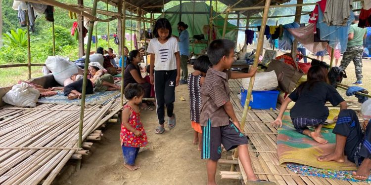 လူမျိုးစု သံယောဇဉ်ကြောင့် ချင်းဒုက္ခသည်များ ဆက်လက်ရှင်သန်နိုင်