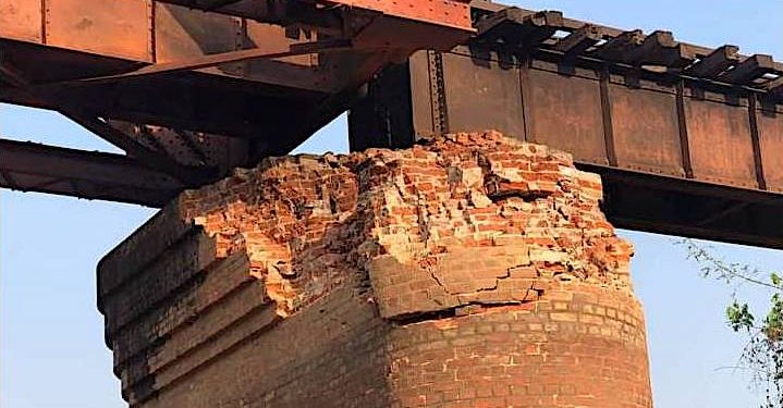 မန္တလေး-မြစ်ကြီးနား ရထားလမ်းပြင်နေသည့် စစ်ကောင်စီတပ် တိုက်ခိုက်ခံနေရ