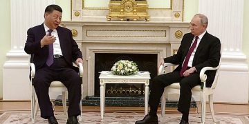 ပူတင်၊ တာလီဘန်နှင့် ရှီကျင့်ဖျင် ရပ်ဝန်းနှင့်လမ်း ညီလာခံတွင် တွေ့ဆုံ