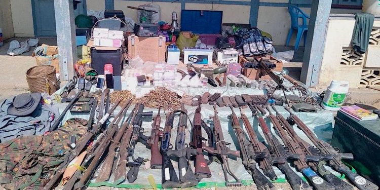 မြန်မာ-အိန္ဒိယနယ်စပ်ရှိ စစ်တပ်စခန်း ၄ ခု ပူးပေါင်းတပ်များ သိမ်းပိုက်ထား