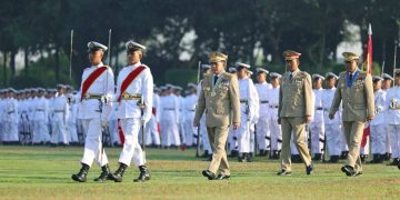 တိုက်ပွဲပြင်းထန်နေချိန် စစ်ခေါင်းဆောင်ပိုင်းနှင့်နီးစပ်သည့် စစ်ဆရာဝန်များကို အရပ်ဘက် ရွှေ့