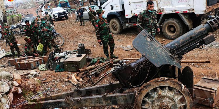 သေနတ်မောင်းတင်ထားသည့် ဟိုင်ဂင် အပစ်ရပ် သဘောတူညီချက်