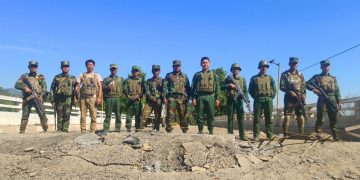 တိုင်းရင်းသားလက်နက်ကိုင်တွေ တပ်သားသစ် အတင်းအကျပ် စုဆောင်းတဲ့အခါ