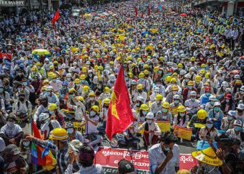 ခေတ်ဆိုး စနစ်ဆိုးနဲ့ ၃ နှစ်တာ