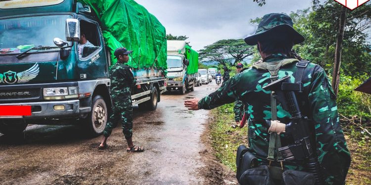 ထိုင်း-မြန်မာ နယ်စပ်ကုန်သွယ်ရေး အမေရိကန်ဒေါ်လာ သန်း ၆၀၀ ကျော် ကျဆင်း