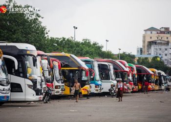 ရခိုင်ပြည်နယ် မှတ်ပုံတင်ကိုင်သူများ စစ်ကောင်စီ ခရီးသွားလာခွင့်ပိတ်