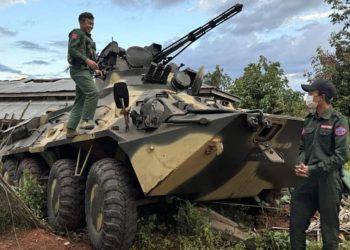 စကခ ၁ မှူး ဗိုလ်မှူးချုပ် မင်းမောင် ဖမ်းဆီးခံရ