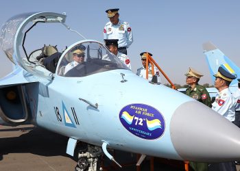 မြန်မာသို့ လေယာဉ်ဆီ တင်ပို့မှုရပ်ရန် ကုလ လူ့အခွင့်အရေးကောင်စီ တောင်းဆို