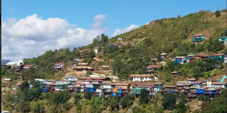 တွန်းဇံမြို့အဝင်အထွက် စစ်ကောင်စီပိတ်ထား