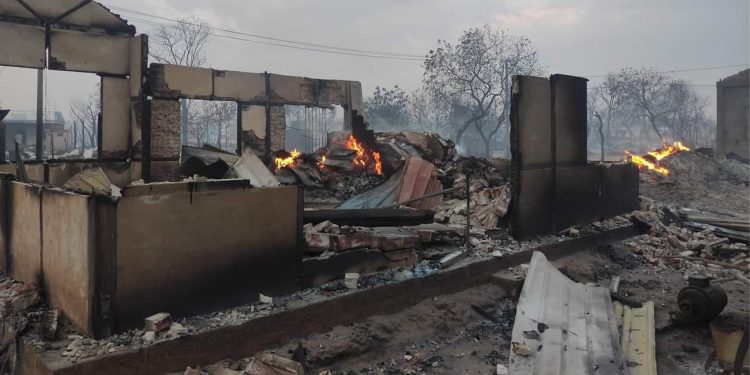 လူမဆန်တဲ့ လက်ထုတ္တောရွာ လူသတ်ပွဲ