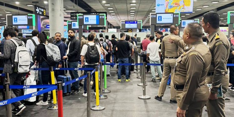 ထိုင်းဗီဇာဖြေလျော့ပြီး အပြောင်းအလဲ ပြုလုပ်