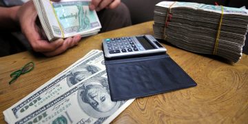 အတက်ကြမ်းနေသော ရွှေနှင့် ဒေါ်လာဈေးကွက်ကို စစ်ကောင်စီက အဖမ်းအဆီးများဖြင့် ထိန်းချုပ်