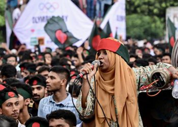 ဘင်္ဂလားဒေ့ရှ် ဆန္ဒပြပွဲများနှင့် “ရာဇာကာများ”