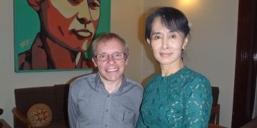 စစ်ကောင်စီနှင့် ခရိုနီဘဏ်လုပ်ငန်းရှင်များ ရှောင်တာနဲလ်ကို ခြိမ်းခြောက်