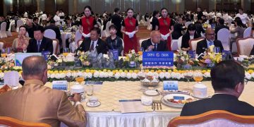 စစ်ကောင်စီ နိုင်ငံခြားရေးဝန်ကြီးနှင့် တရုတ်အရာရှိ ယူနန်တွင် တွေ့ဆုံ