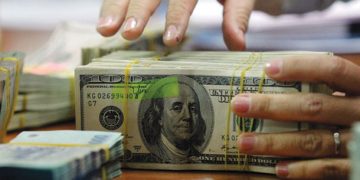 စစ်ကောင်စီ ထိန်းသည့်ကြား ရွှေနှင့် ဒေါ်လာဈေးတက်