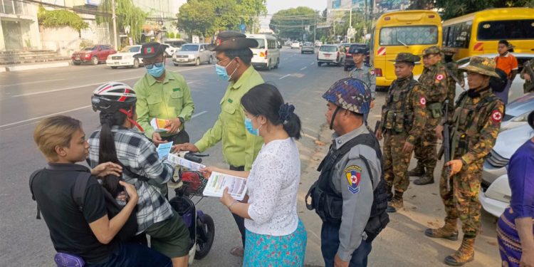 ရန်ကုန်ရောက် ရခိုင်စစ်ရှောင်လူငယ်များ စစ်မှုထမ်းရန် ဖိအားပေးခံနေရ