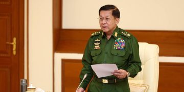 အာဏာအတွက် ကိုယ်တိုင် သက်တမ်းတိုးနေရသည့် စစ်ခေါင်းဆောင်